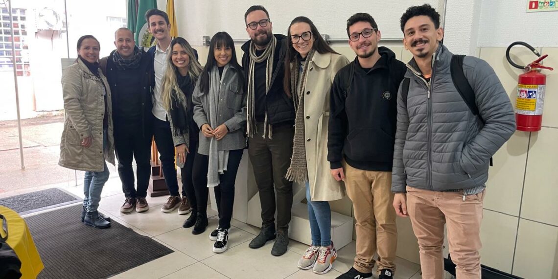 CDL Jovem Sapiranga impulsiona projeto “Cura nas Escolas” para jovens do ensino médio