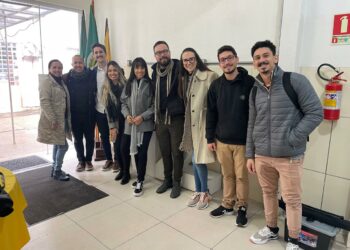 CDL Jovem Sapiranga impulsiona projeto “Cura nas Escolas” para jovens do ensino médio