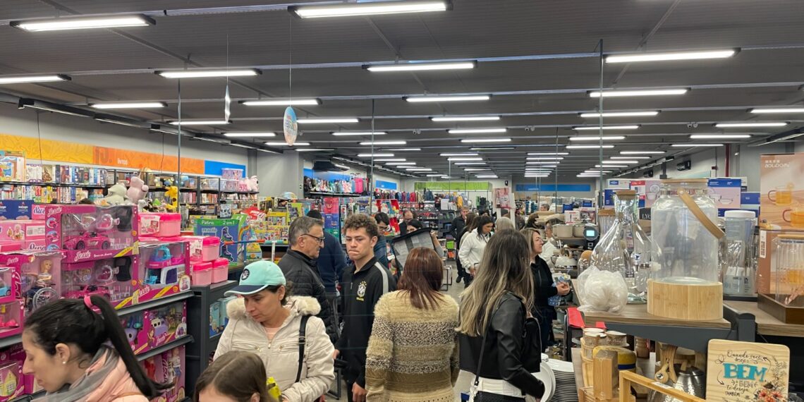Ampla e moderna; Rede Clip inaugura nova loja na cidade de Campo Bom