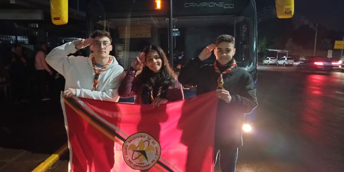 Escoteiros sapiranguenses representam o município em evento no estado de São Paulo