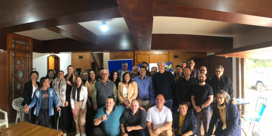 PSD de Sapiranga confirma em convenção Adriano Oliveira como candidato à prefeitura