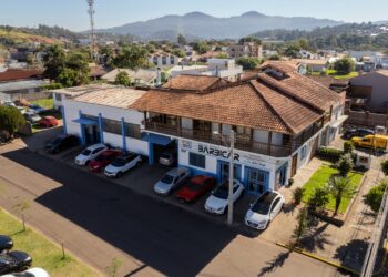 Guia Veículos 2024: Mecânica Barbicar é destaque em mecânica geral de veículos