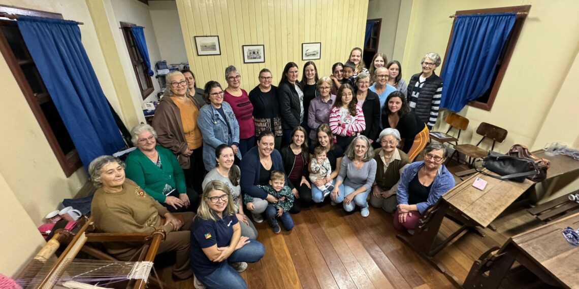 Mulheres do Koloniegeschmack criam cooperativa das produtoras rurais
