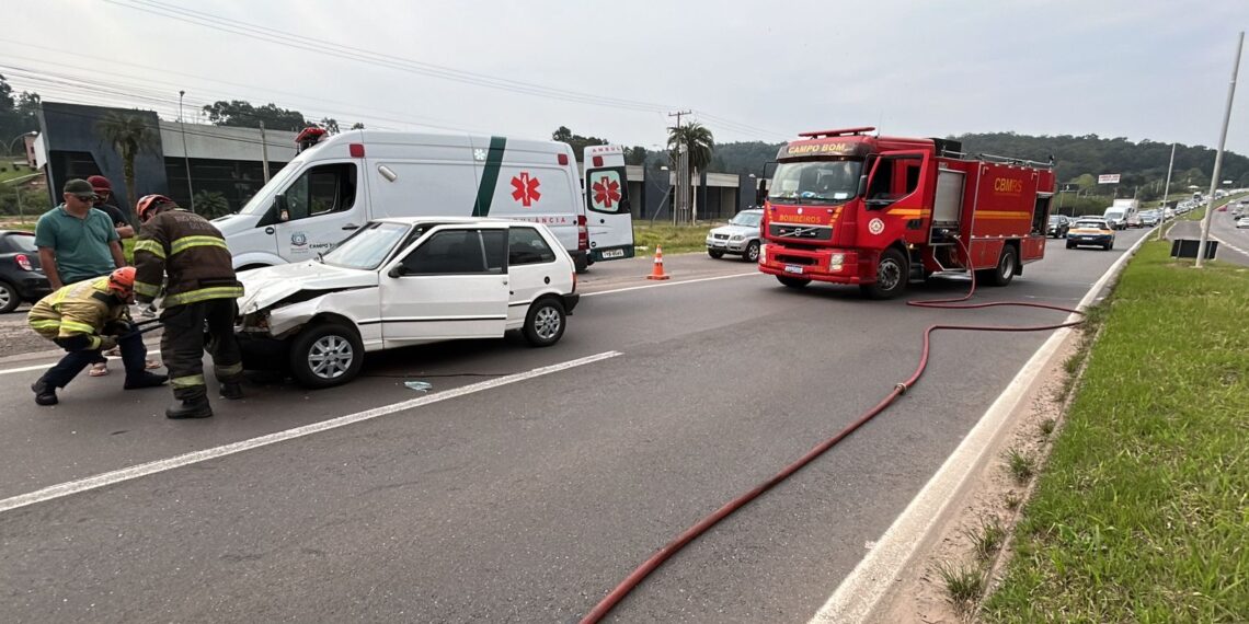Acidente grave entre três veículos é registrado na RS-239, em Campo Bom