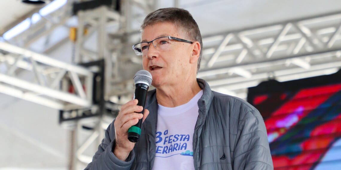 Contra o relógio; impeachment de Flávio Foss se torna uma incógnita