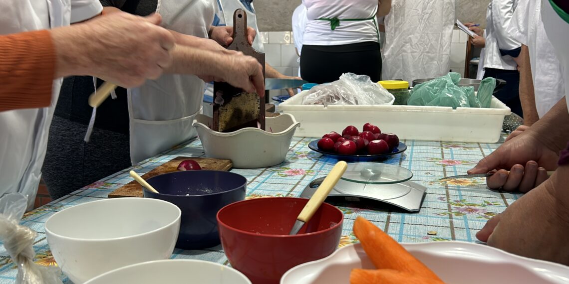 Associação Koloniegeschmack se reúne para definir almoços durante a Expointer
