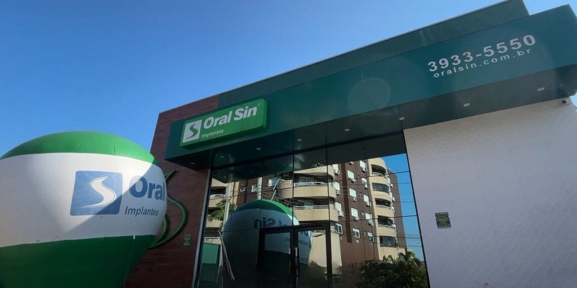 Oral Sin Implantes celebra 3 anos transformando sorrisos em Sapiranga