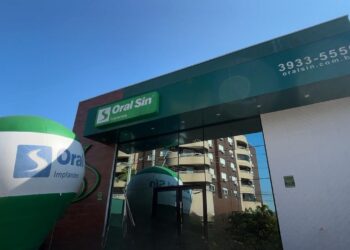 Oral Sin Implantes celebra 3 anos transformando sorrisos em Sapiranga