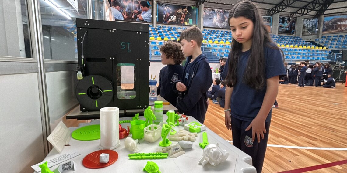 10ª Semana da Ciência e Tecnologia reúne mais de 260 alunos pesquisadores em Campo Bom