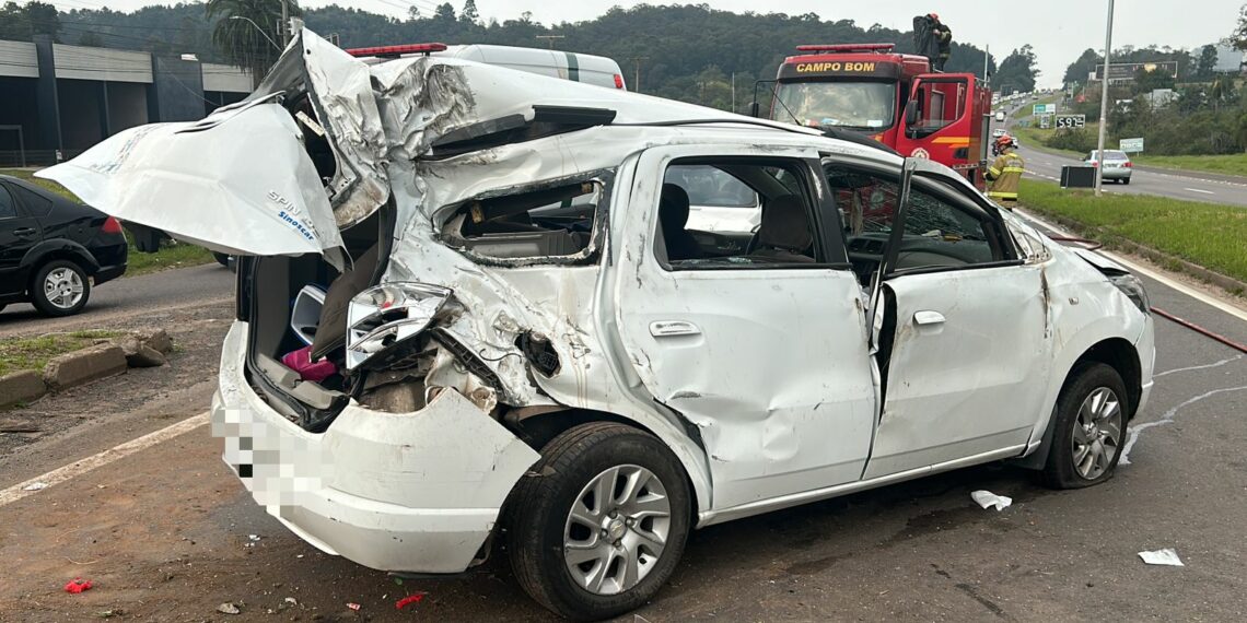 Acidente grave entre três veículos é registrado na RS-239, em Campo Bom