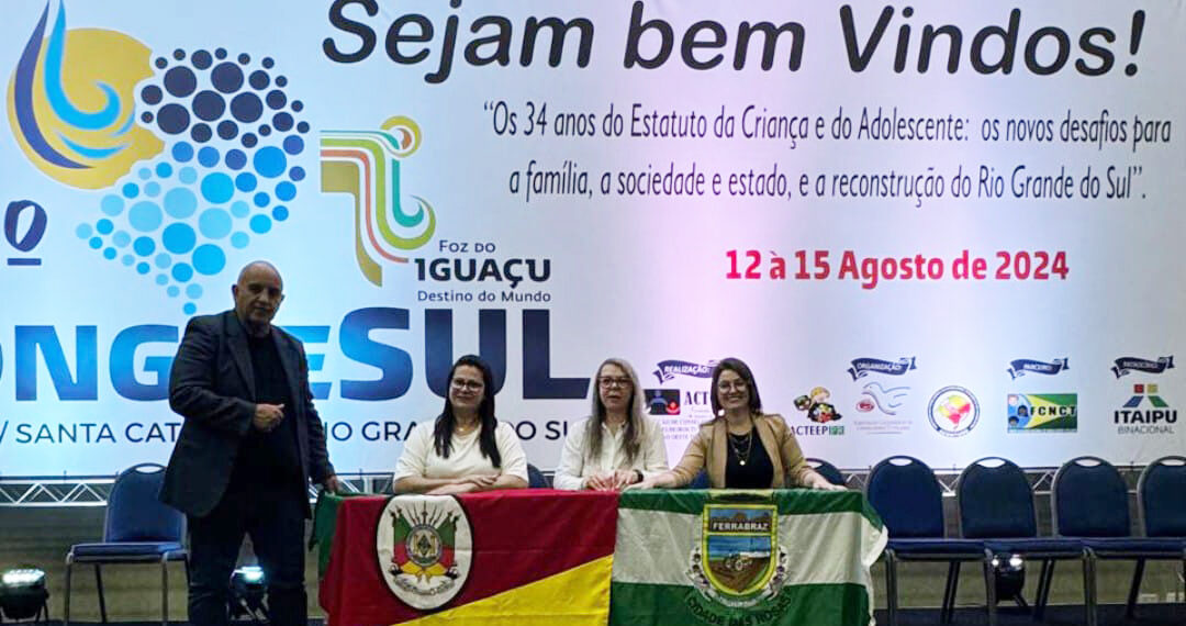 Conselheiras tutelares de Sapiranga participam de congresso no Paraná