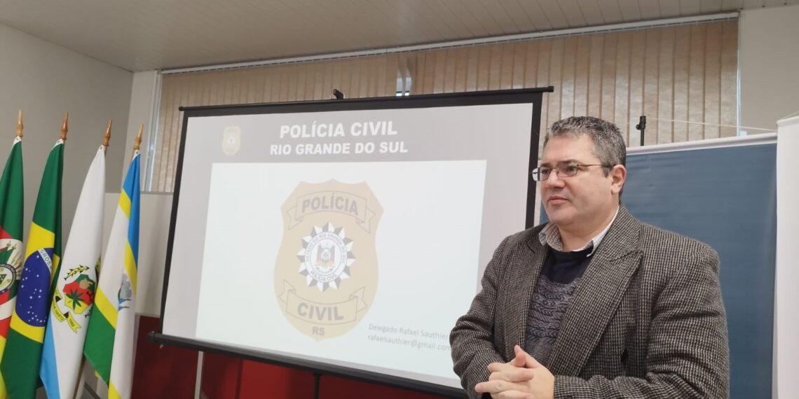Encontro promovido pela Acisa orienta empresários sobre golpes e extorsões no comércio, em Sapiranga