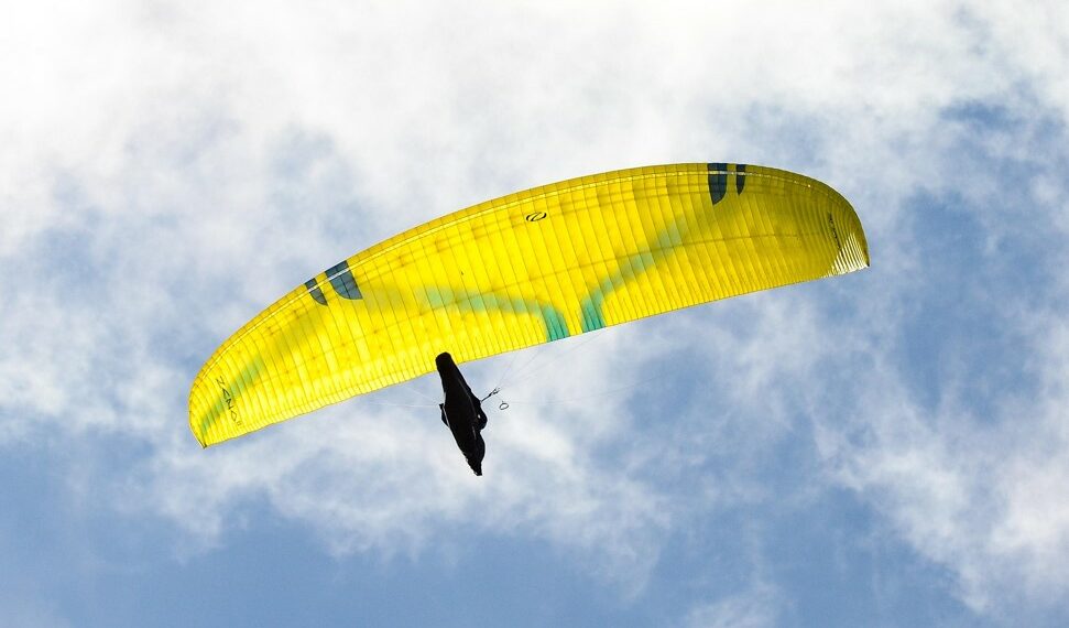 Equipe AGVL de parapente disputa etapa do Campeonato Paulista da modalidade