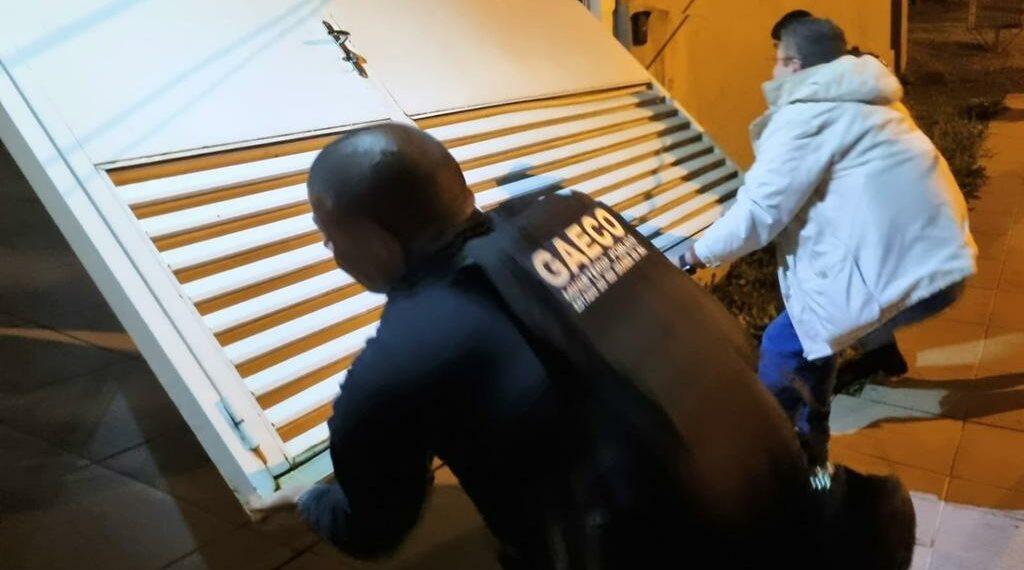 Campo Bom é alvo de operação para combater lavagem de dinheiro de facção criminosa