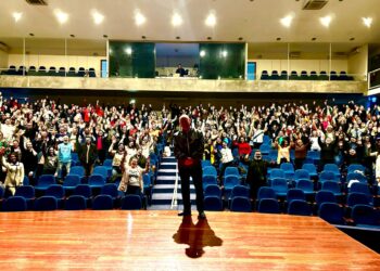 Profissionais da saúde recebem capacitação sobre atendimento ao idoso