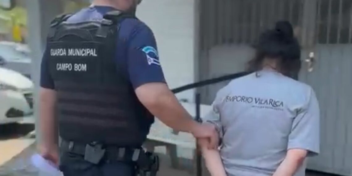 Mulher foragida por latrocínio é presa pela Guarda Municipal de Campo Bom