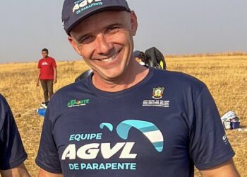 Equipe AGVL de Parapente embarca para o Pan-Americano em Minas Gerais