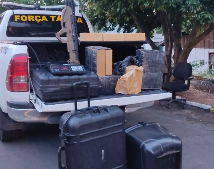 Brigada Militar apreende cerca de 40kg de droga e arma de fabricação turca em Sapiranga