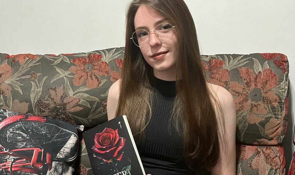 Desert Rose: livro de investigação criminal é lançado por sapiranguense