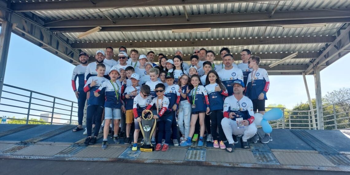 Liga Campobonense de BMX conquista o título do Campeonato Brasileiro por clubes em Curitiba-PR