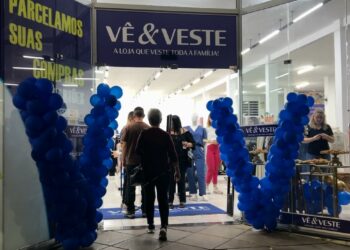 Bateu o olho, gostou, vestiu: Conheça a nova fase da VÊ&VESTE