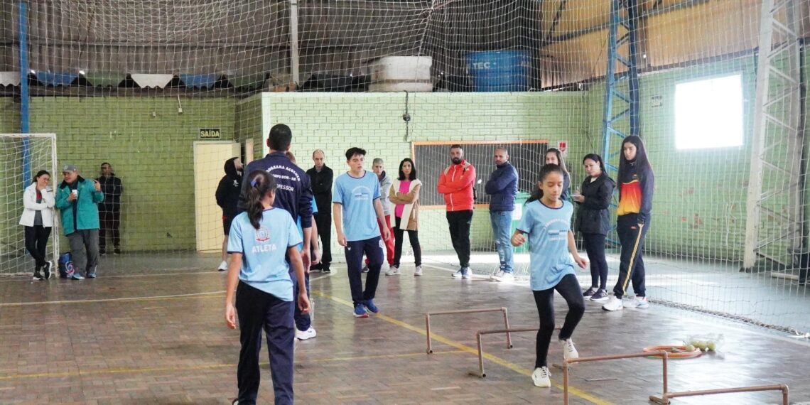 Dia 28 tem Seminário de Educação Física Escolar no Teatro do CEI