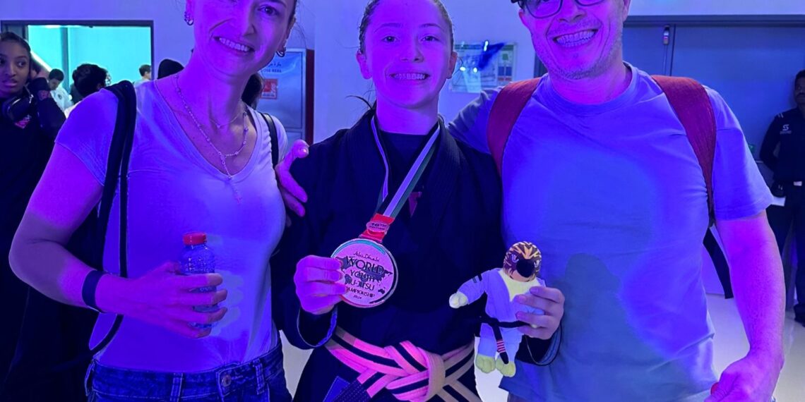 De Sapiranga para o mundo: Isabela de Morais conquista Mundial de Jiu-Jitsu