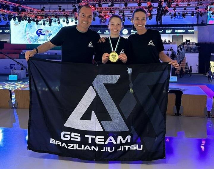 De Sapiranga para o mundo: Isabela de Morais conquista Mundial de Jiu-Jitsu