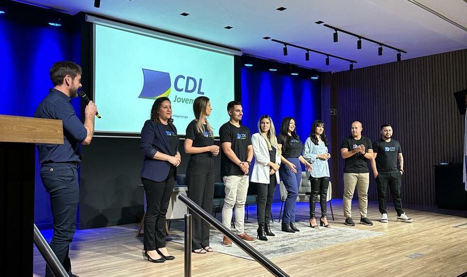 Talk Experience 2024 destaca gestão de equipes e experiência do cliente para jovens empresários
