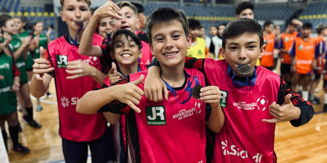 Copa Repercussão na Escola de Futsal SICREDI/CLIP define seus campeões ao fim da etapa de Campo Bom