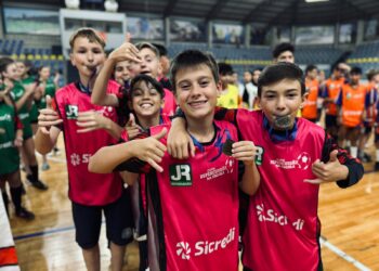 Copa Repercussão na Escola de Futsal SICREDI/CLIP define seus campeões ao fim da etapa de Campo Bom
