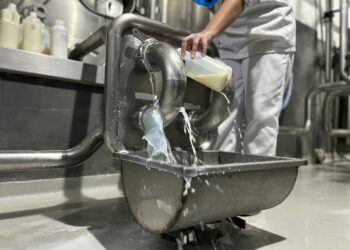 Operação Leite Compen$ado: Vigilância Sanitária solicita recolhimento de produtos de cinco marcas