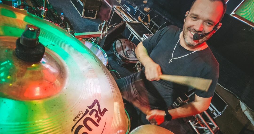 Os Atuais encerram a 7ª Dezemberfest