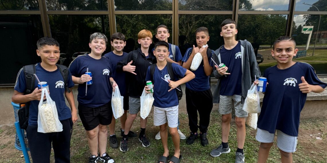 Escolas de Taquara, Campo Bom e Sapiranga prestigiam prêmio com sessão de cinema