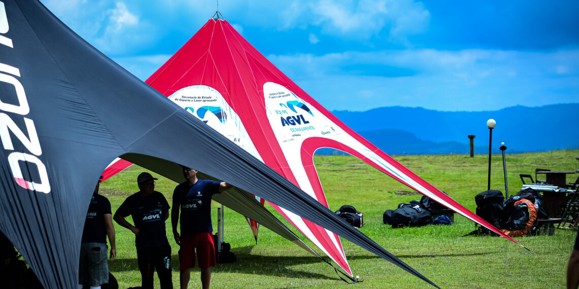 Em Igrejinha, Equipe AGVL de Parapente encara primeira etapa do Campeonato Gaúcho 2025