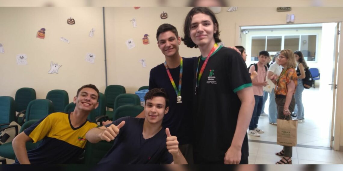 Sapiranga 70 anos: Medalhistas de ouro de Sapiranga mantém destaque na matemática e sonham com voos internacionais