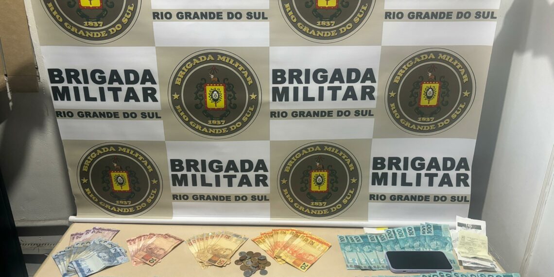 Mulher é presa com mais de R$ 7 mil em cédulas falsas em Sapiranga
