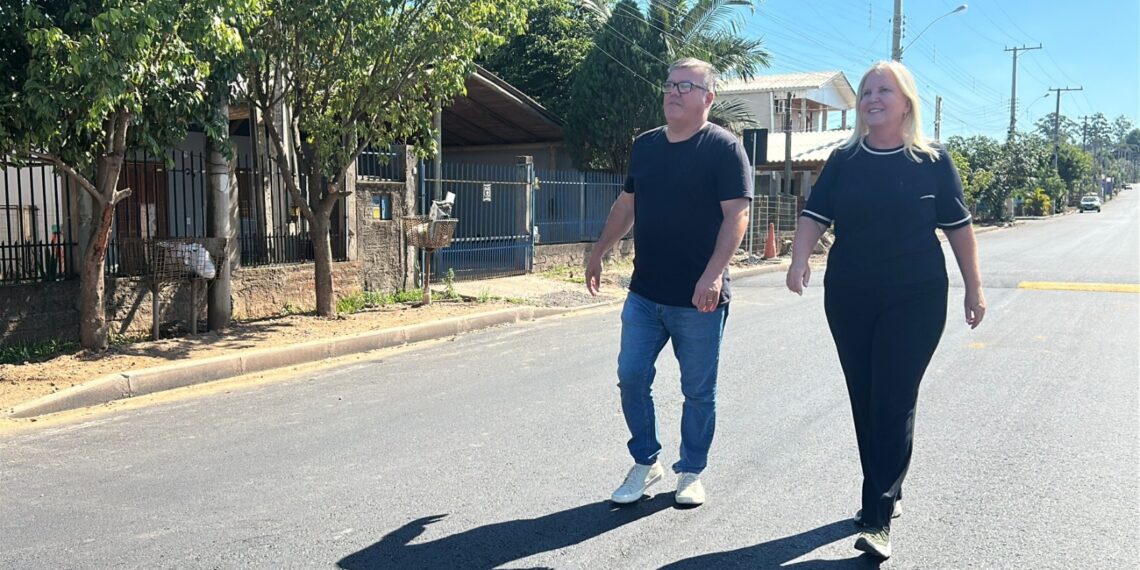 Sapiranga conclui asfalto de R$ 2 milhões e resolve problema antigo de alagamento na “rua do Maninho”