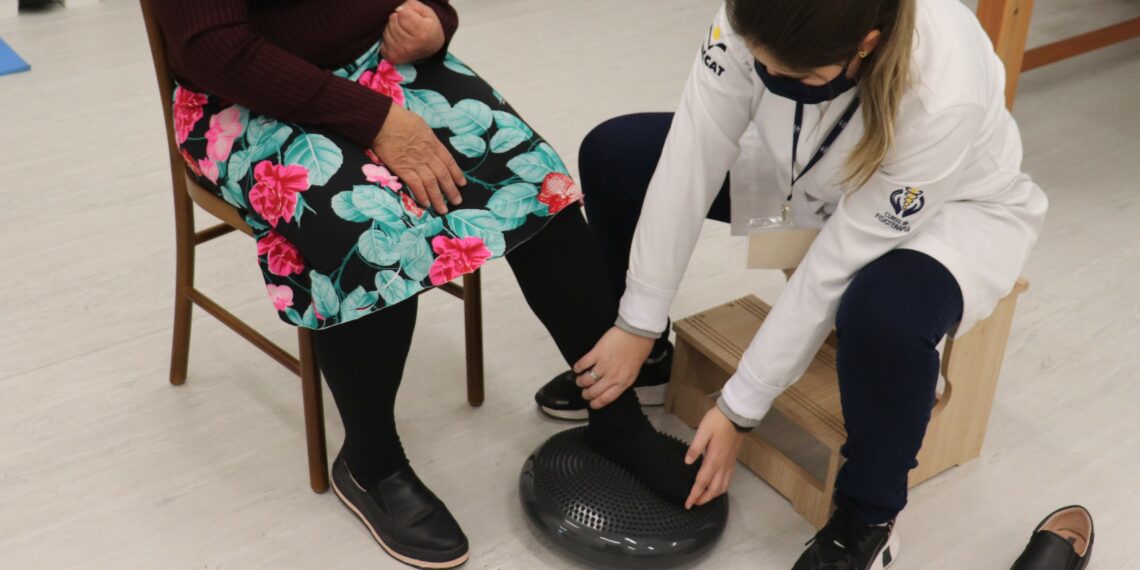Clínica de Fisioterapia Faccat abre portas para a comunidade