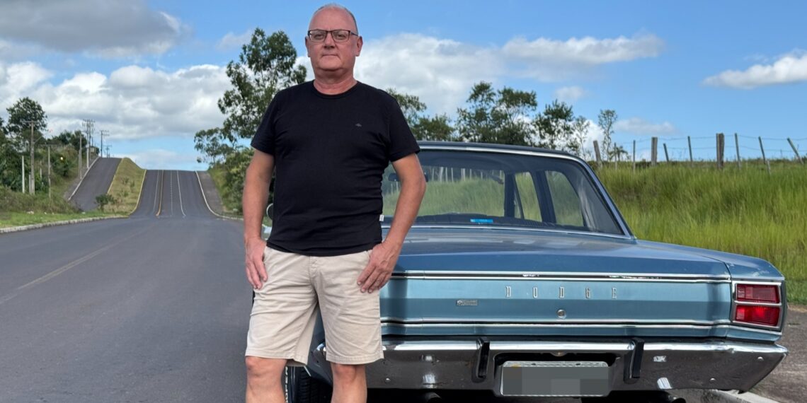 Especial 70 anos Sapiranga: Um dos carros mais icônicos de Sapiranga o Dodge Dart 1970 de André Luis da Silva é destaque