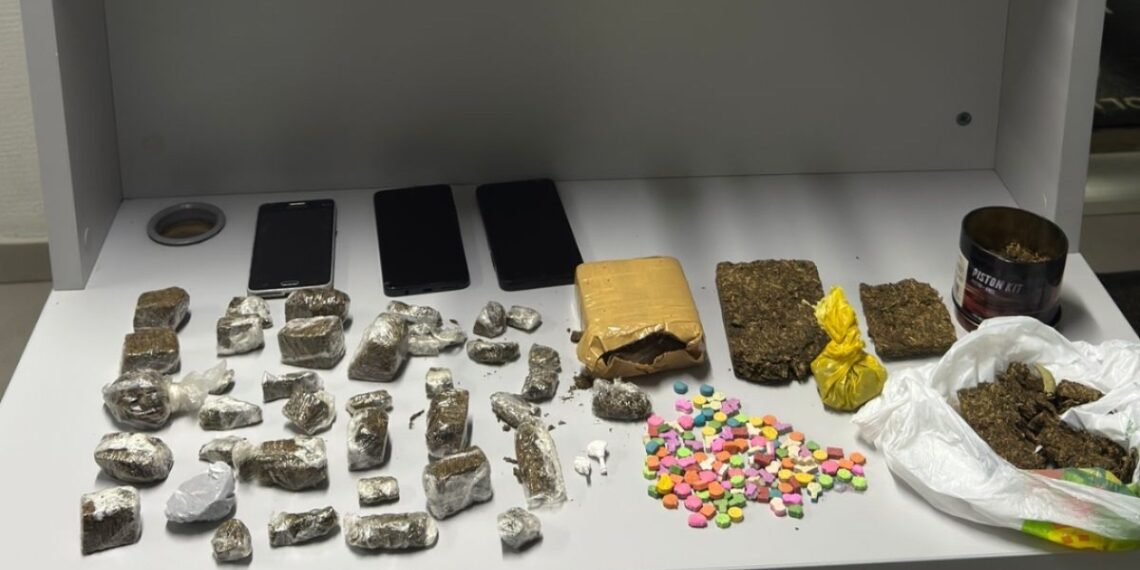 Dois acusados de tráfico de drogas são presos na madrugada em Sapiranga