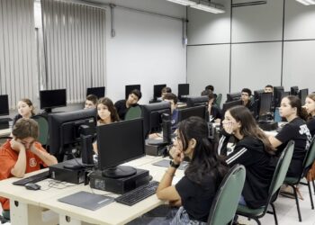 Sapiranga inicia “Vocações Profissionais” com alunos da rede municipal de ensino