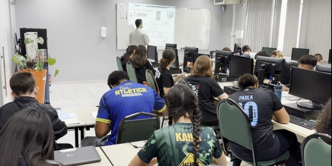 Sapiranga inicia “Vocações Profissionais” com alunos da rede municipal de ensino