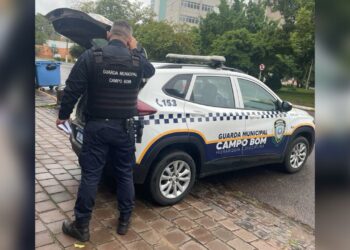 Filho é preso após ameaçar a mãe com faca em Campo Bom