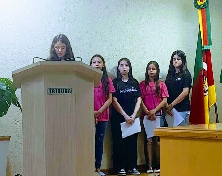 Câmara de Nova Hartz incentiva projeto ambiental de estudantes