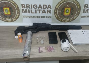 Operação policial em Nova Hartz desmantela ponto de tráfico de drogas