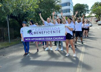 Caminhada em prol da UTI Neonatal do Hospital Sapiranga