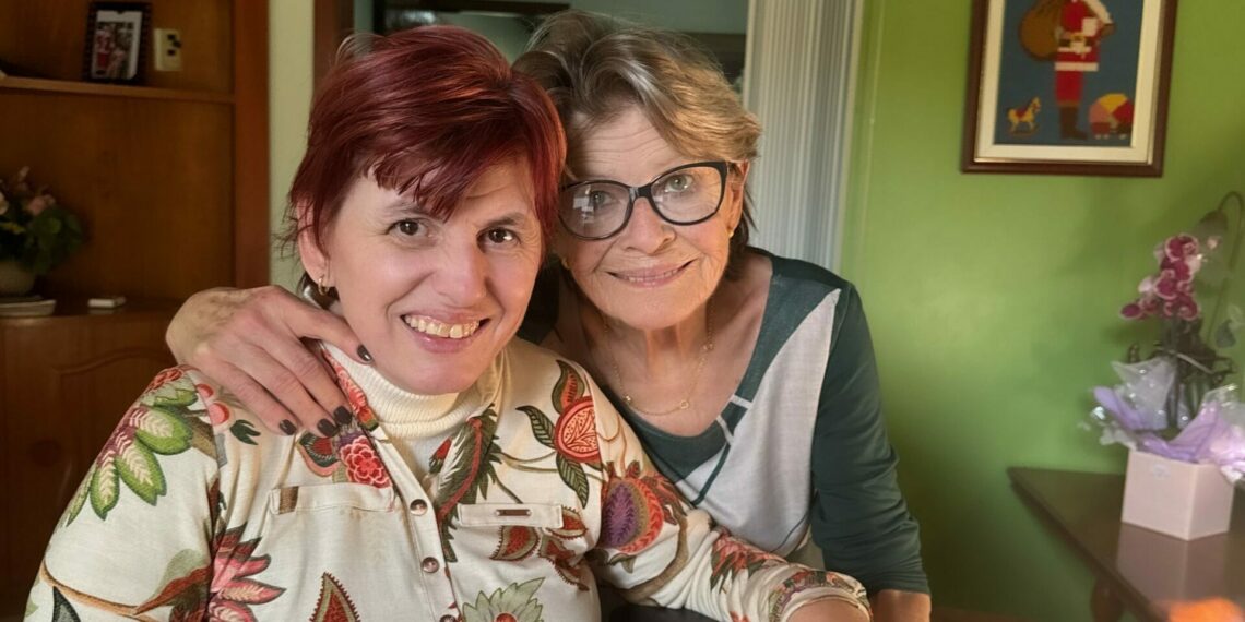 Um amor sem limites: a história de Suely, uma mãe que lutou pelos direitos e pela inclusão de sua filha