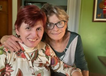 Um amor sem limites: a história de Suely, uma mãe que lutou pelos direitos e pela inclusão de sua filha