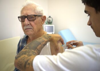 Vacina contra a gripe está disponível para toda a população em Campo Bom